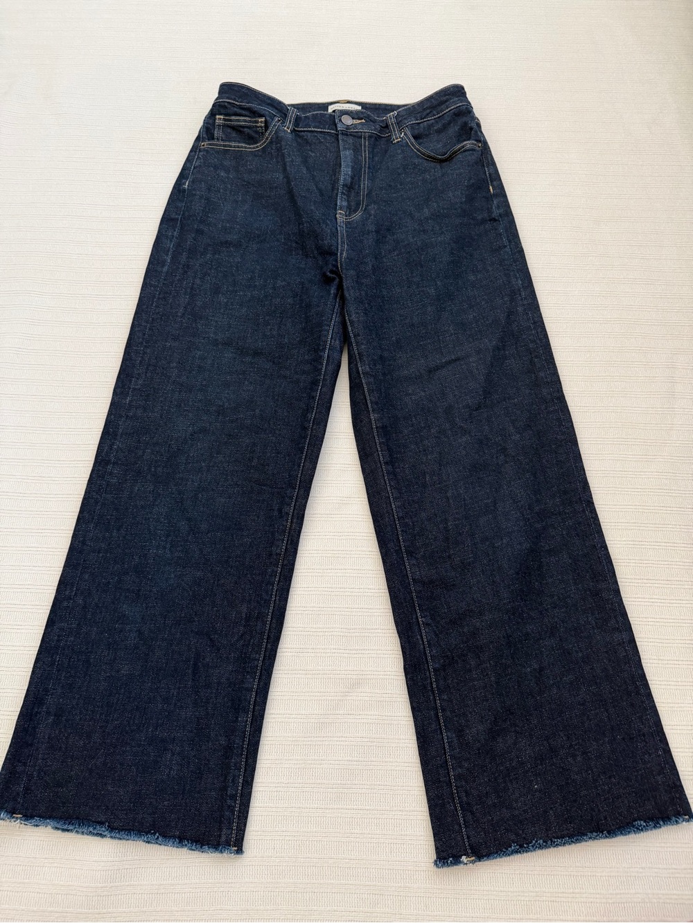 Oliver Logan High-Rise Wide-Leg Crop Jeans Raw Hem Dark Wash Indigo Size 30 BeS1